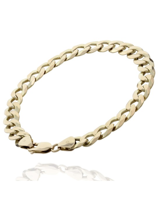 Curb Link Chain Bracelet in Gold