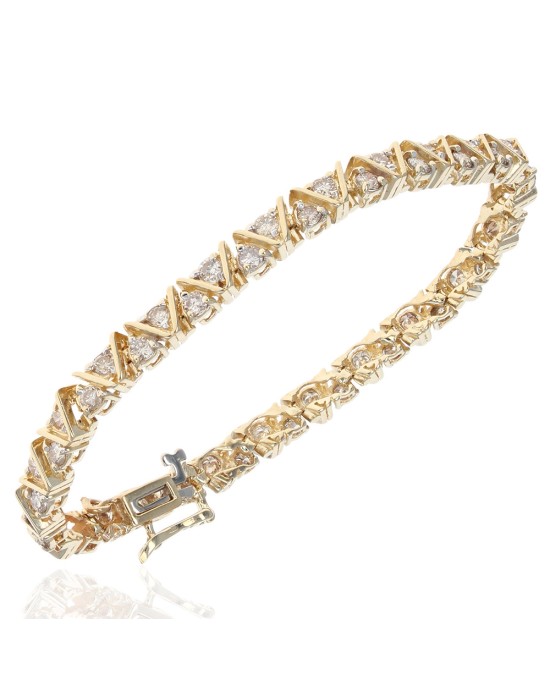 Diamond 'V' Link Bracelet in Yellow Gold