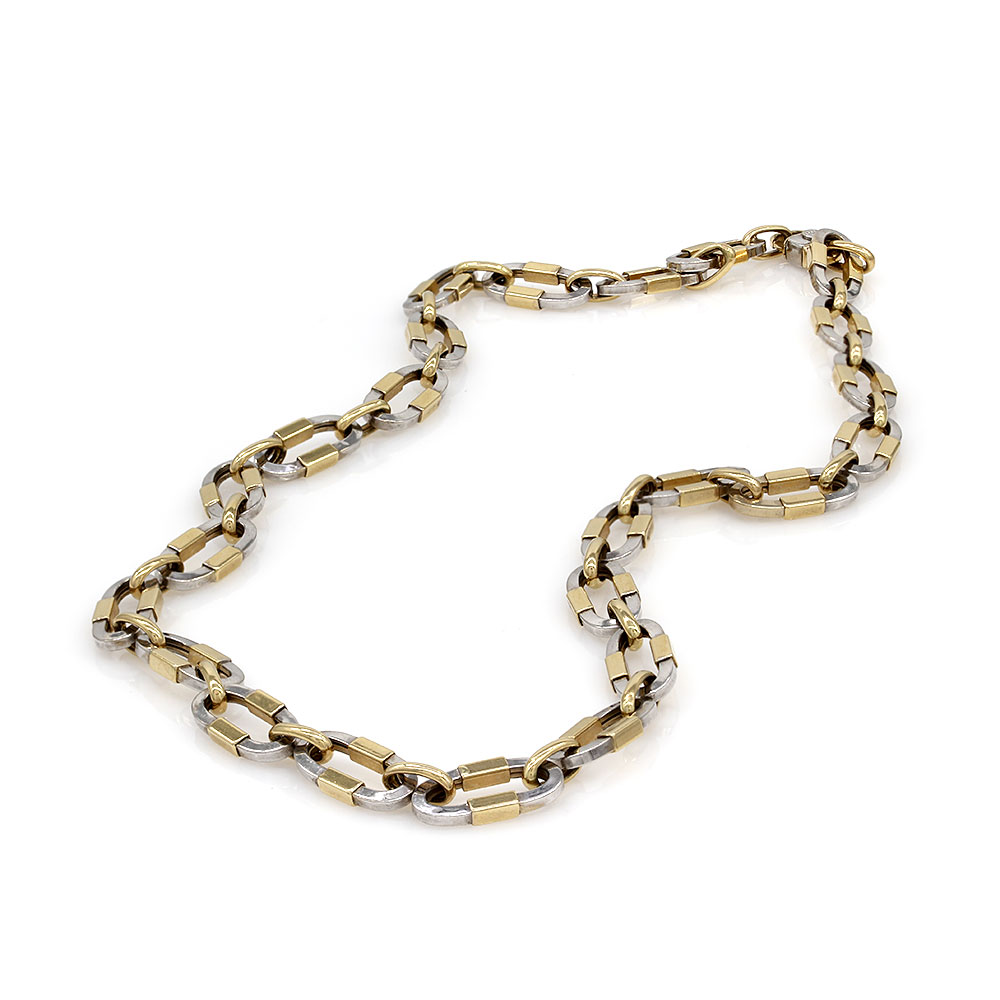 Oval Link Chain Necklace in Gold
