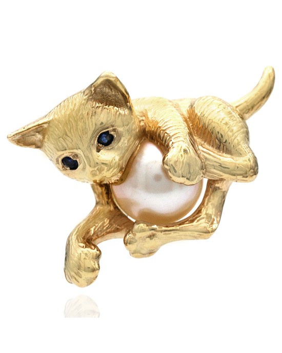 Kitten with Pearl Ball Brooch