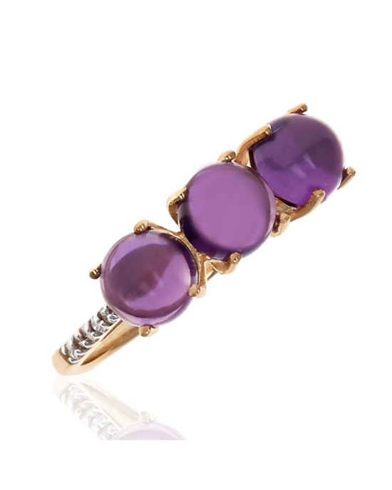Amethyst Cabochon and Diamond Shank Accent Ring