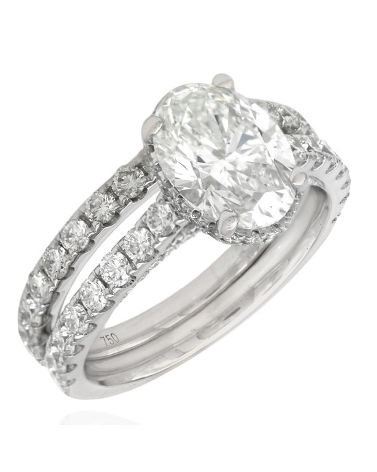 GIA Certified Oval Cut Diamond Solitaitre Engagement Ring Sert in 18KW