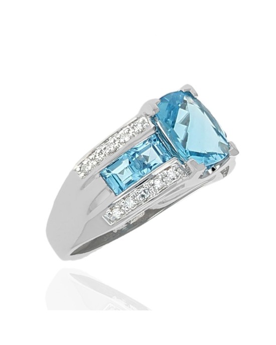 Swiss Blue Topaz and Diamond Ring in White Gold